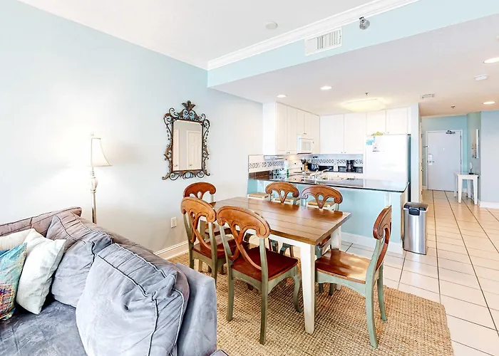 Gulf-front W Great Views Balcony & Shared Pools Hot Tubs & Sauna Holiday home *