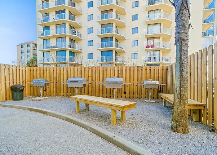 Gulf-front W Great Views Balcony & Shared Pools Hot Tubs & Sauna Holiday home